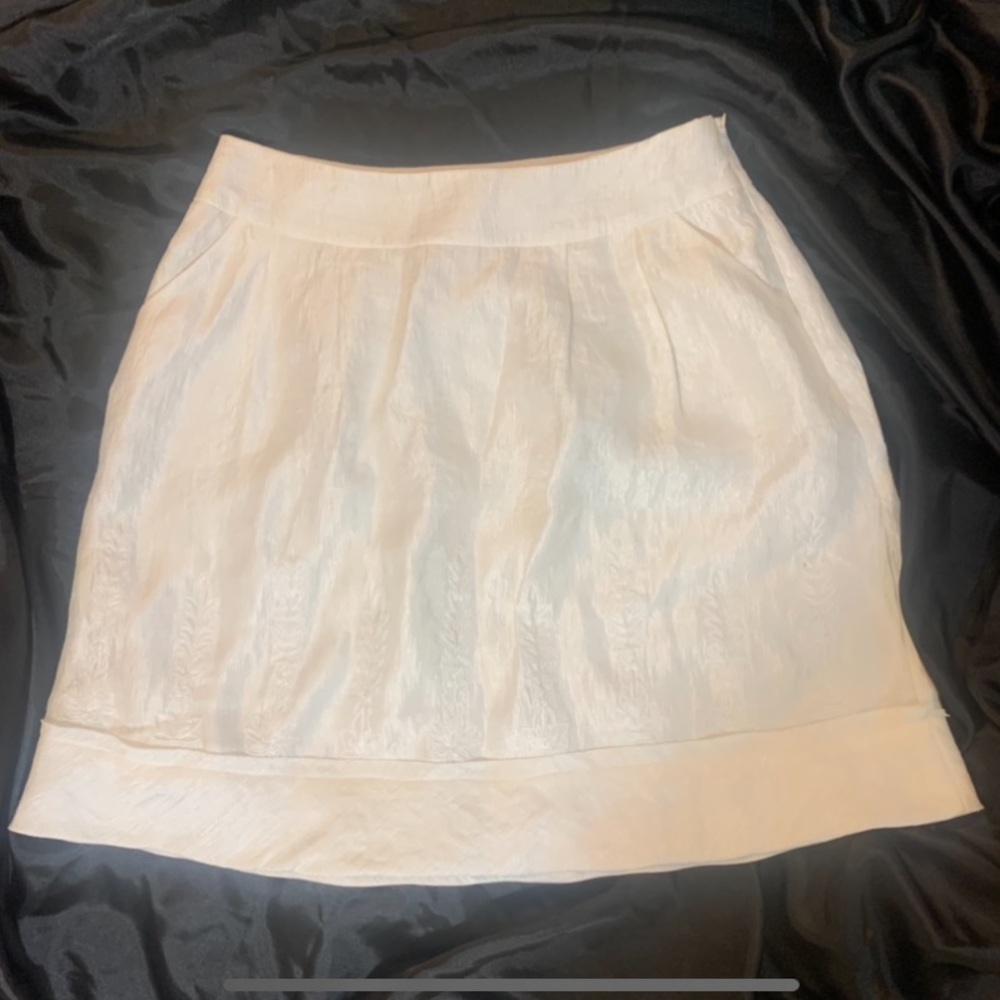 Women’s Intuition White Mid Level Skirt
